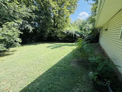 Exterior - 1432 N Prospect Ave #A & B, Springfield, MO 65802 photo 2 of 2