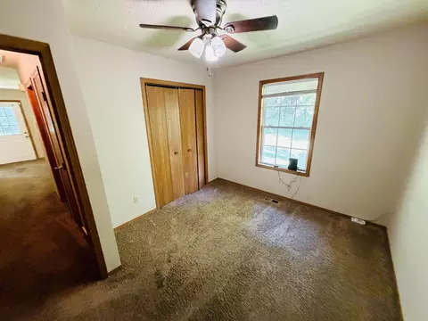 Bedroom - 1432 N Prospect Ave #A & B, Springfield, MO 65802 photo 6 of 8