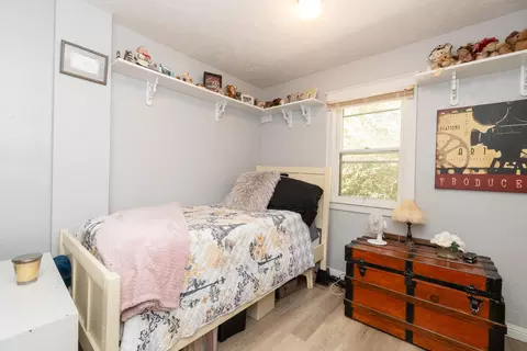 Bedroom - 316 S Maple St, Galena, MO 65656 photo 4 of 7