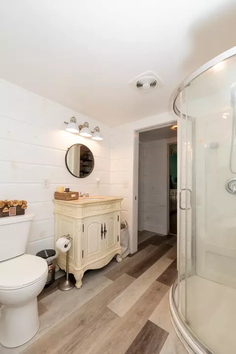 Bath - 316 S Maple St, Galena, MO 65656 photo 3 of 6