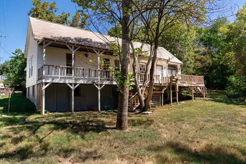 Exterior - 316 S Maple St, Galena, MO 65656 photo 8 of 14