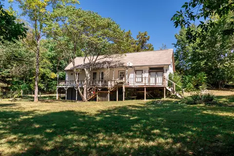 Exterior - 316 S Maple St, Galena, MO 65656 photo 10 of 14