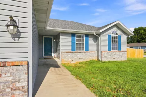 Exterior - 701 Darin Ln, Willard, MO 65781 photo 6 of 8