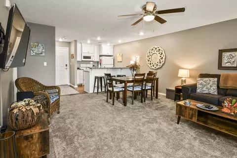 Dining - 120 Spring Creek Ct #2, Branson, MO 65616 photo 4 of 4