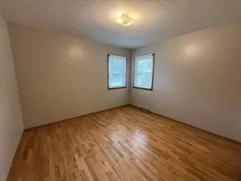 Bedroom - 222 S Ken Ave, Springfield, MO 65802 photo 3 of 6