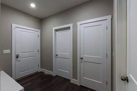 Entry Way - 121 Southern Fields Cir, Clever, MO 65631 photo 5 of 9