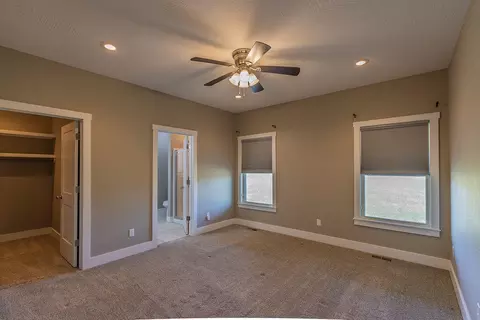 Bedroom - 121 Southern Fields Cir, Clever, MO 65631 photo 5 of 5
