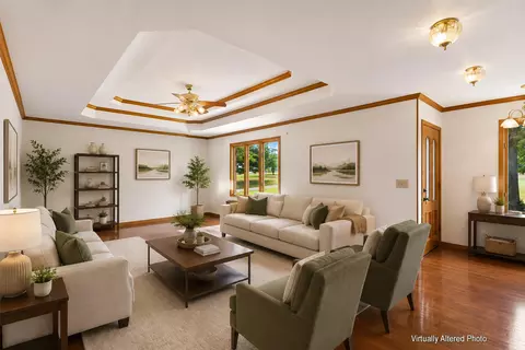 Living - 457 Nightcap Dr, Billings, MO 65610 photo 2 of 8