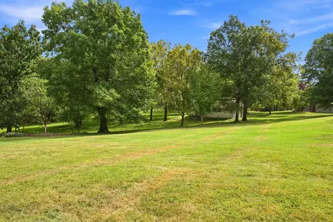Exterior - 457 Nightcap Dr, Billings, MO 65610 photo 6 of 12