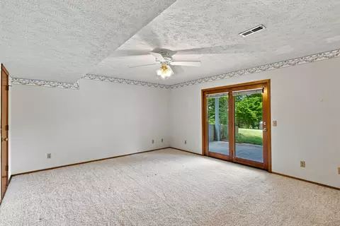 Bedroom - 457 Nightcap Dr, Billings, MO 65610 photo 4 of 8