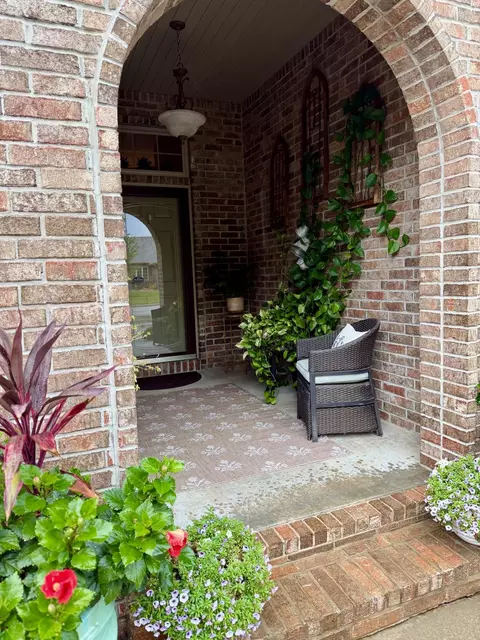 Exterior - 1003 N 23rd Ave, Ozark, MO 65721 photo 3 of 18