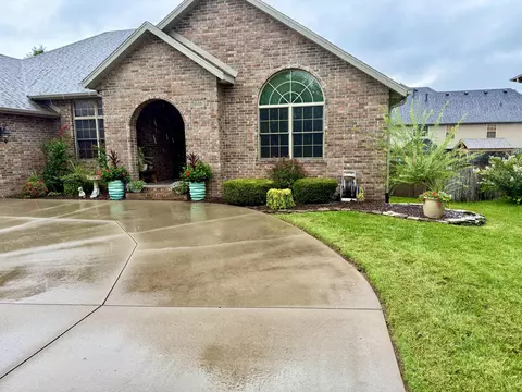 Exterior - 1003 N 23rd Ave, Ozark, MO 65721 photo 9 of 18
