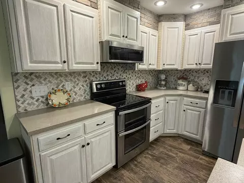 Kitchen - 1003 N 23rd Ave, Ozark, MO 65721 photo 11 of 18
