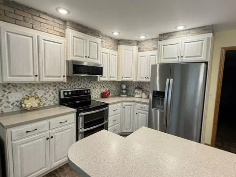 Kitchen - 1003 N 23rd Ave, Ozark, MO 65721 photo 4 of 18