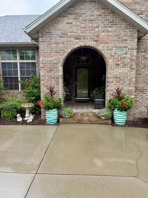 Exterior - 1003 N 23rd Ave, Ozark, MO 65721 photo 10 of 18
