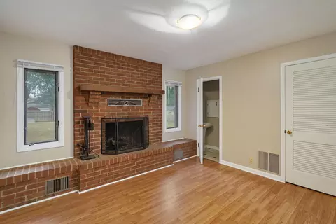 Living - 677 W Westview St, Springfield, MO 65807 photo 6 of 6