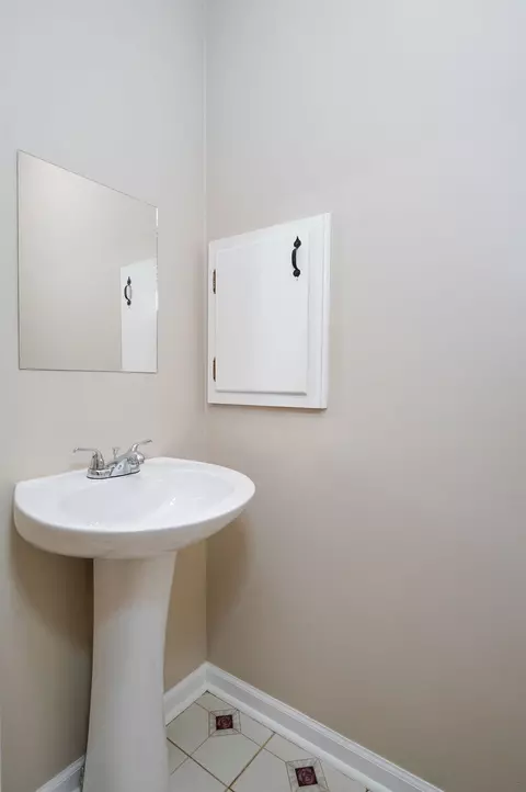 Bath - 677 W Westview St, Springfield, MO 65807 photo 1 of 3