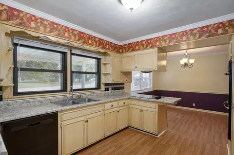 Kitchen - 677 W Westview St, Springfield, MO 65807 photo 1 of 3
