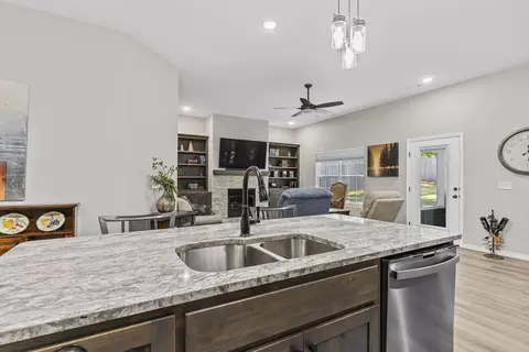 Kitchen - 434 E Logan St, Willard, MO 65781 photo 6 of 6