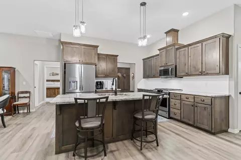 Kitchen - 434 E Logan St, Willard, MO 65781 photo 2 of 6