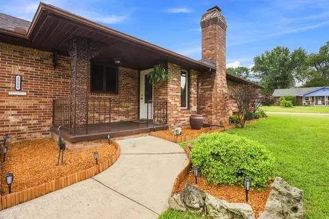 Exterior - 1240 S Arcadia Ave, Springfield, MO 65804 photo 3 of 7