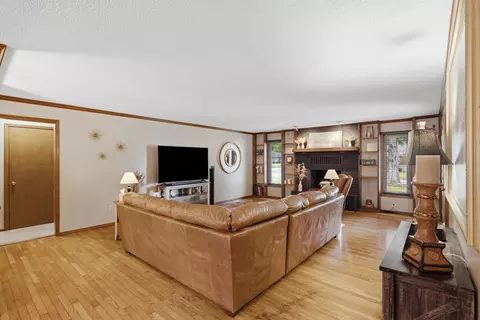 Living - 1240 S Arcadia Ave, Springfield, MO 65804 photo 4 of 5