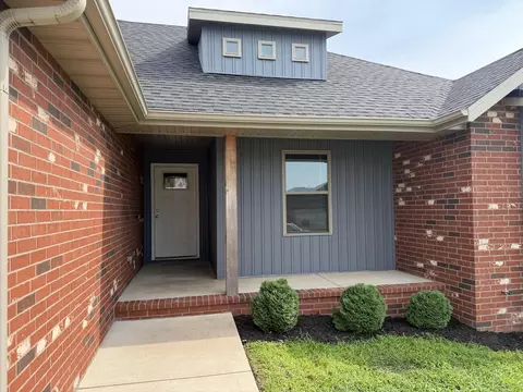 Exterior - 730 E Penzance Cir, Nixa, MO 65714 photo 3 of 3