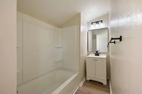 Bath - 1217 N Forest Ave, Springfield, MO 65802 photo 1 of 3