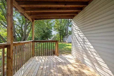Exterior - 1217 N Forest Ave, Springfield, MO 65802 photo 3 of 7