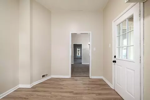 Entry Way - 1217 N Forest Ave, Springfield, MO 65802 photo 3 of 3