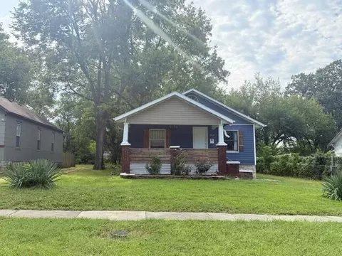 Exterior - 2233 N Jefferson Ave, Springfield, MO 65803 photo 2 of 9