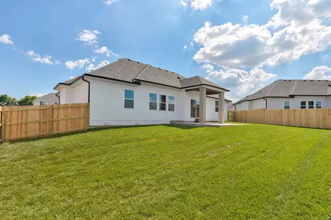 Exterior - 3041 E Heritage St, Republic, MO 65738 photo 7 of 8