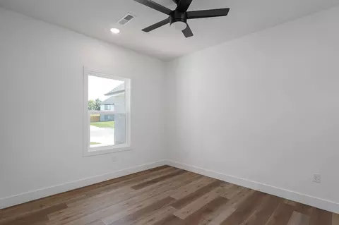 Bedroom - 3041 E Heritage St, Republic, MO 65738 photo 3 of 4