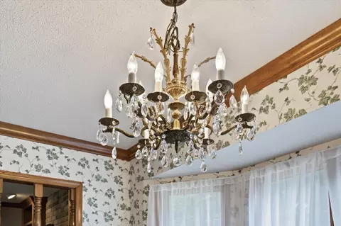 Dining - 2007 S Lancaster Ave, Springfield, MO 65807 photo 1 of 3