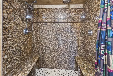 Bath - 4733 E Farm Road 66, Springfield, MO 65803 photo 1 of 6