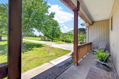 Exterior - 1424 Chadwick Rd, Chadwick, MO 65629 photo 4 of 13