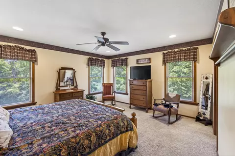 Bedroom - 1424 Chadwick Rd, Chadwick, MO 65629 photo 2 of 5