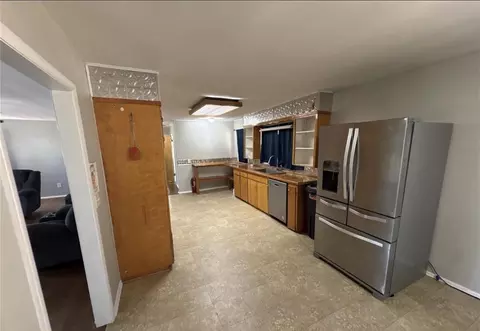 Other - 1020 Walnut St, Cabool, MO 65689 photo 1 of 5