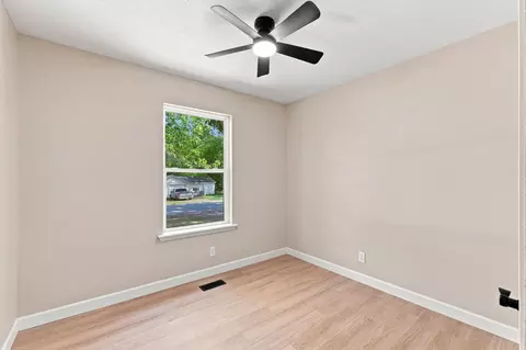 Bedroom - 516 E Springfield St, Aurora, MO 65605 photo 1 of 8