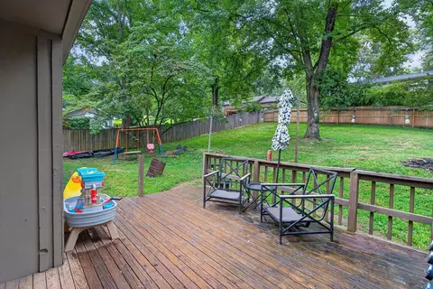 Exterior - 1200 E Summerhill St, Ozark, MO 65721 photo 3 of 10