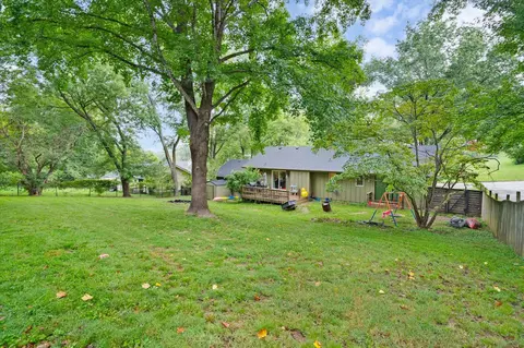 Exterior - 1200 E Summerhill St, Ozark, MO 65721 photo 8 of 10