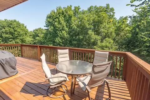 Exterior - 4900 S Bellhurst Ave, Springfield, MO 65804 photo 6 of 12