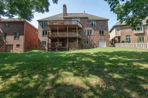 Exterior - 4900 S Bellhurst Ave, Springfield, MO 65804 photo 5 of 12