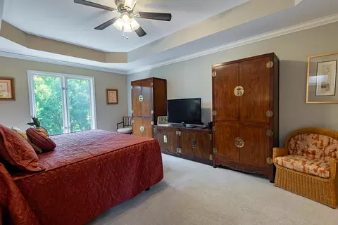 Bedroom - 4900 S Bellhurst Ave, Springfield, MO 65804 photo 2 of 9