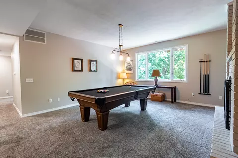 Living - 4900 S Bellhurst Ave, Springfield, MO 65804 photo 6 of 9