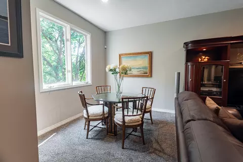 Dining - 4900 S Bellhurst Ave, Springfield, MO 65804 photo 4 of 4