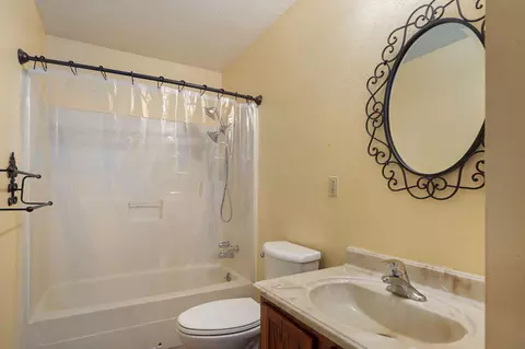 Bath - 104 S Delaware St, Nixa, MO 65714 photo 1 of 1