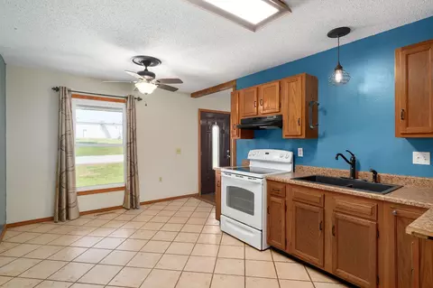 Kitchen - 104 S Delaware St, Nixa, MO 65714 photo 2 of 3