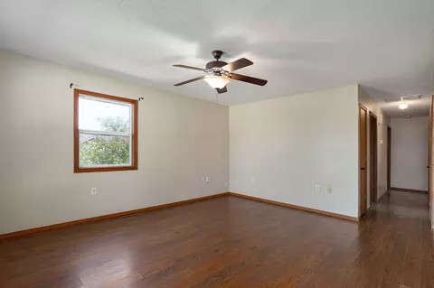 Living - 104 S Delaware St, Nixa, MO 65714 photo 2 of 3