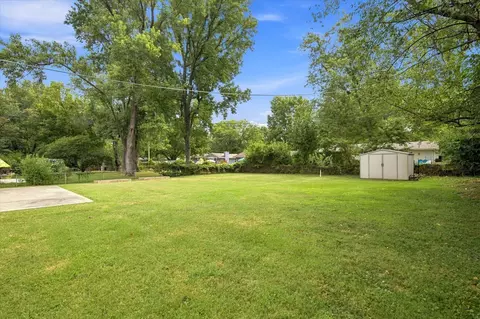 Exterior - 3552 S Ferguson Ave, Springfield, MO 65807 photo 2 of 4